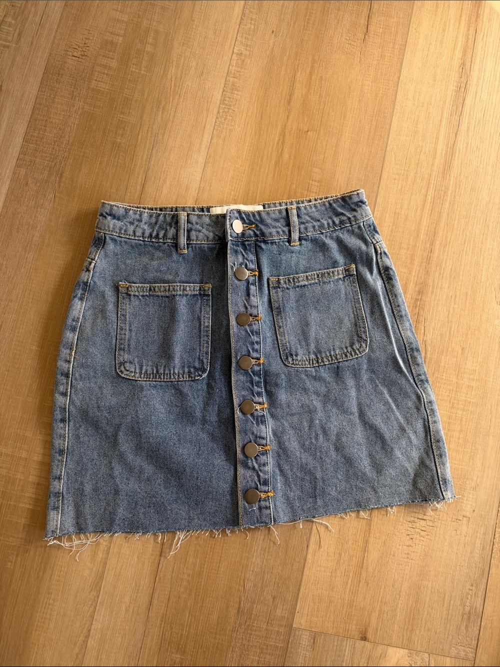 Newbury Kustom Button-Front Denim Skirt